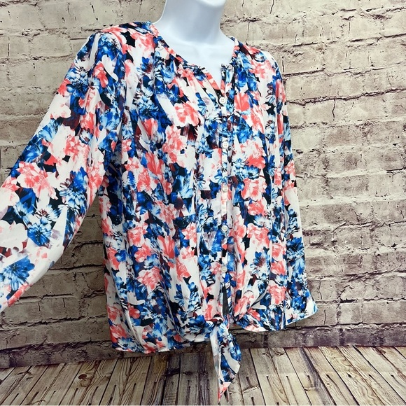 Disney Alice Through The Looking Glass Floral Tie Hem Blouse - Picture 4 of 11